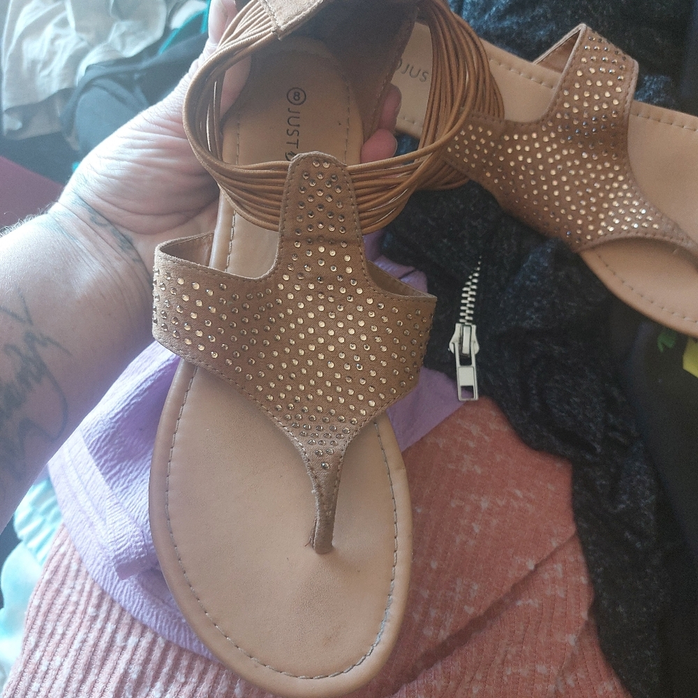 Sandals - Picture 3 of 3